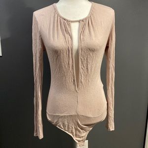 Low cut long sleeve body suit size XL